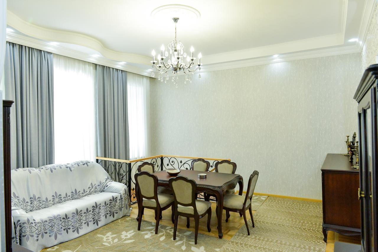 Bibi Hotel Kutaiszi Kültér fotó